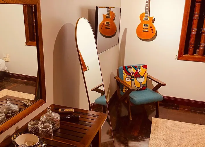 Good Vibes Hotel *